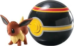 Pokemon Eevee + Luxury Ball Clip 'N' Go Figurine Set