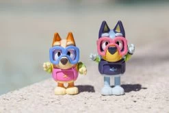 Bluey Pool Time Bluey And Bingo Figurines 2 Pack -Toy Sale Shop MOO0011 3