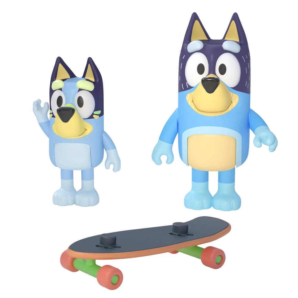 Bluey Skateboarding Bluey And Bandit Figurines 2 Pack 5 Bluey Skateboarding Bluey And Bandit Figurines 2 Pack - Image 3