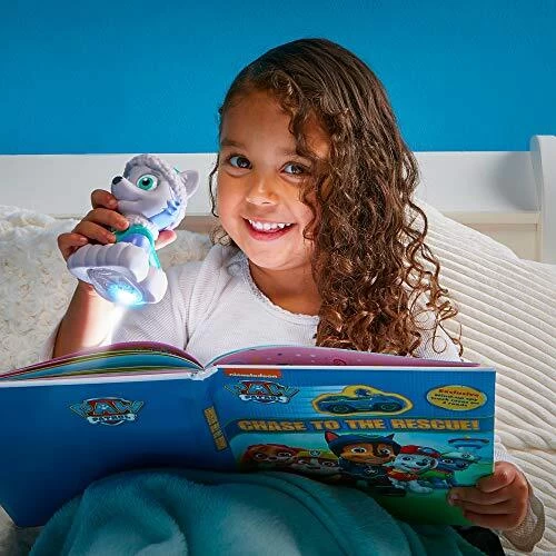 Paw Patrol GoGlow Buddy Everest Night Light And Torch 5 Paw Patrol GoGlow Buddy Everest Night Light And Torch - Image 3